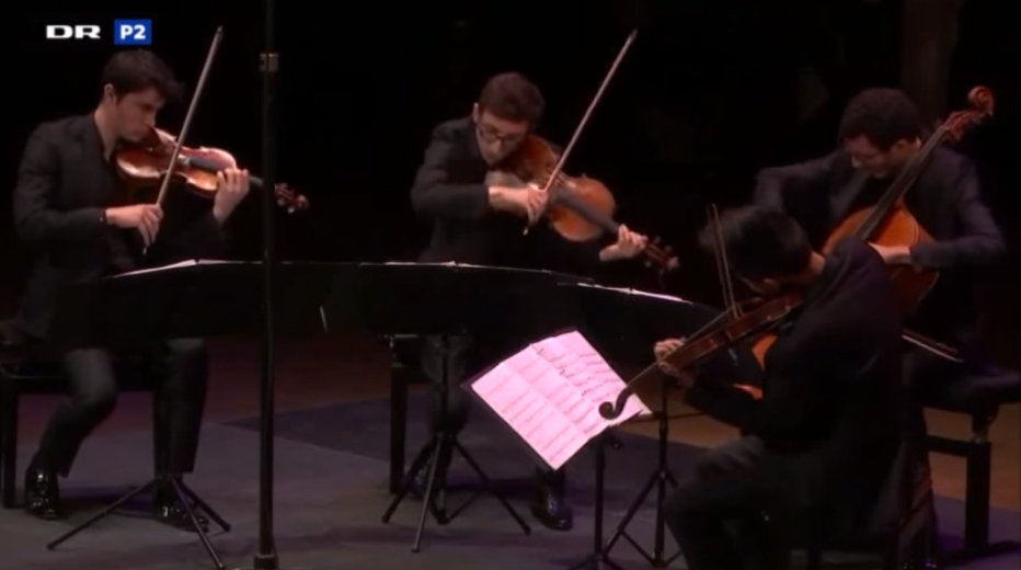 Video thumbnail of Quatuor Arod playing strings